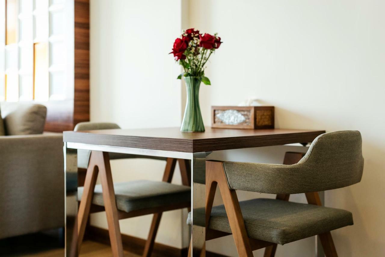 Anta Residence "Self-Sevice Apartment" Чиангмай Экстерьер фото